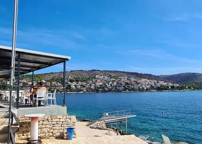 Appartement Old And Cute Renovated House 100m From The Sea Trogir